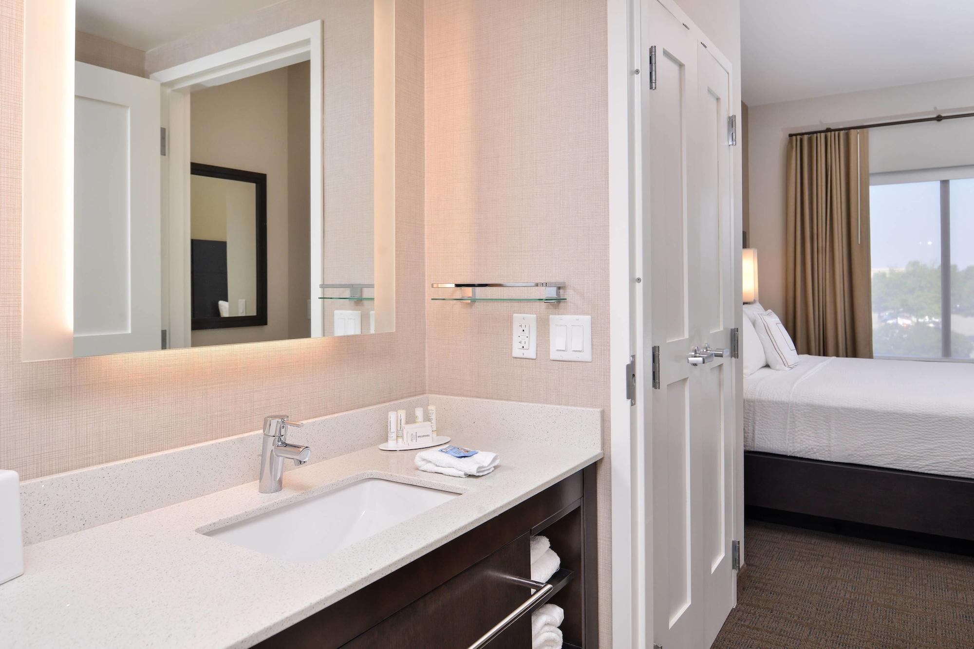 Residence Inn By Marriott Charlotte Northlake Kültér fotó