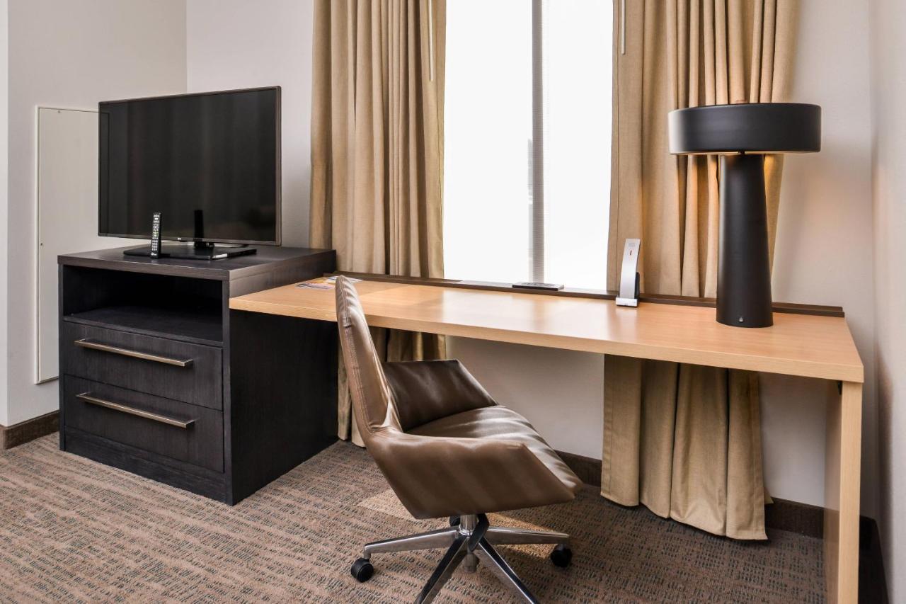 Residence Inn By Marriott Charlotte Northlake Kültér fotó