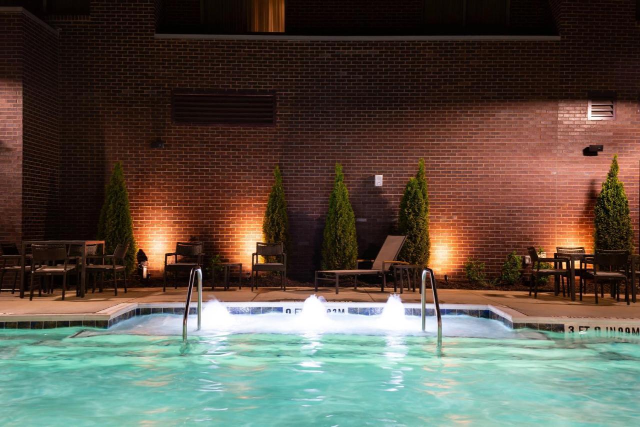Residence Inn By Marriott Charlotte Northlake Kültér fotó